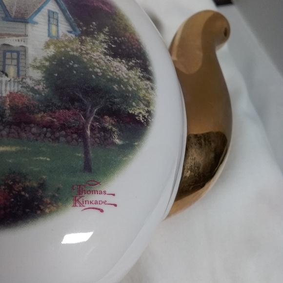 Thomas Kinkade Home is where the heart is II Vintage Tea Pot - Picture 8 of 10